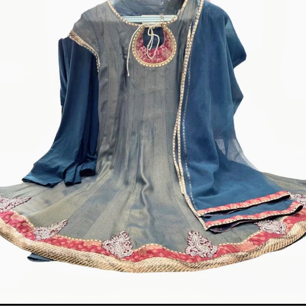 🟡Elegant Churidar Kurta Set for Women - Picture 6 of 16